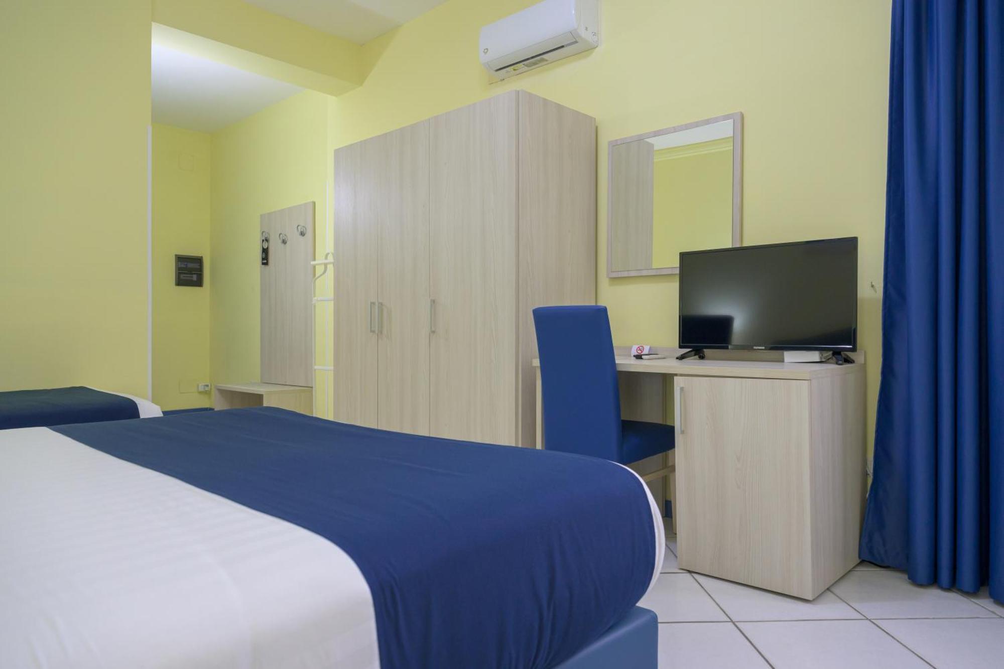 Hotel Centro Congressi Polo Nautico ساليرنو المظهر الخارجي الصورة