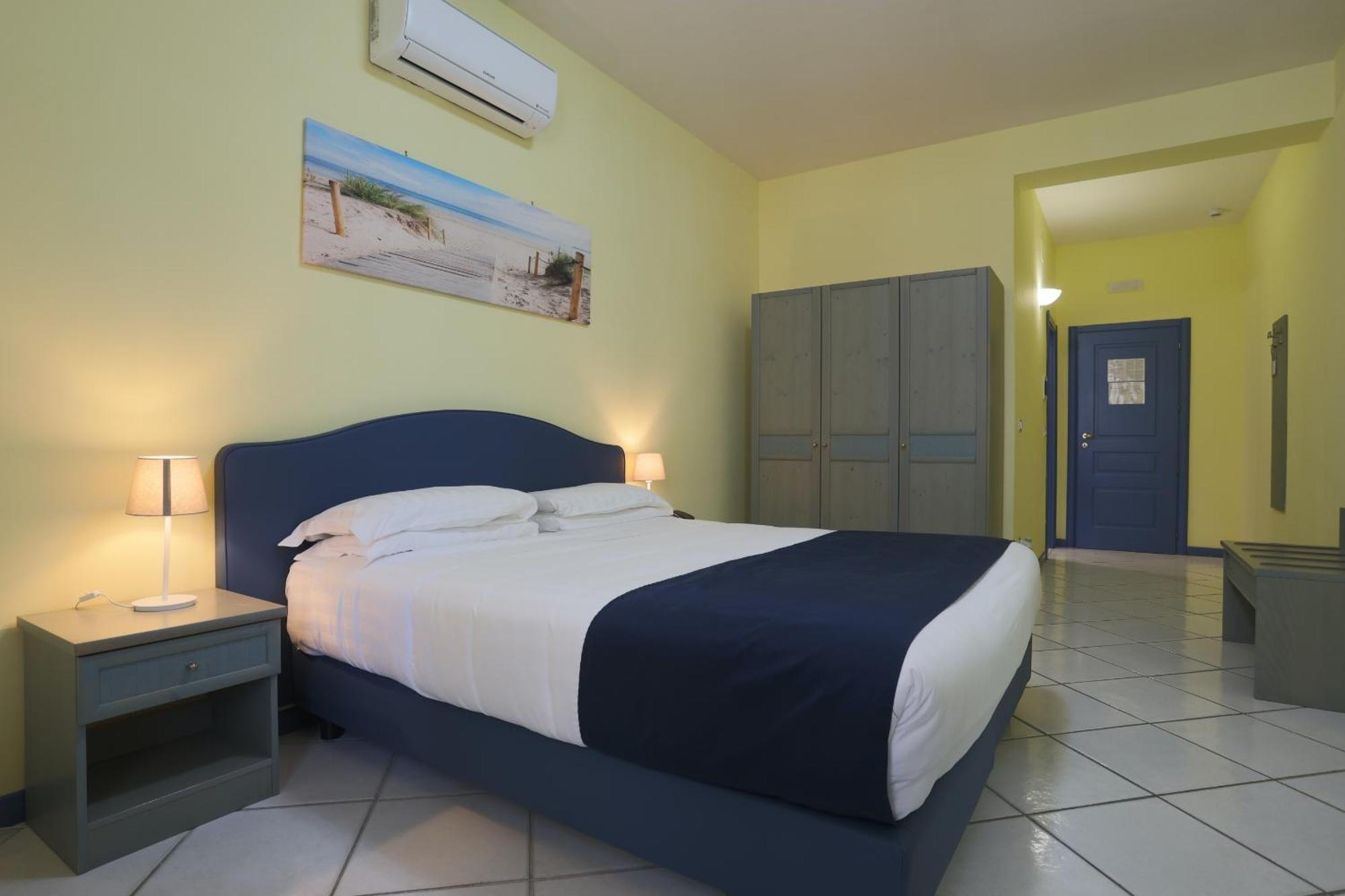 Hotel Centro Congressi Polo Nautico ساليرنو المظهر الخارجي الصورة