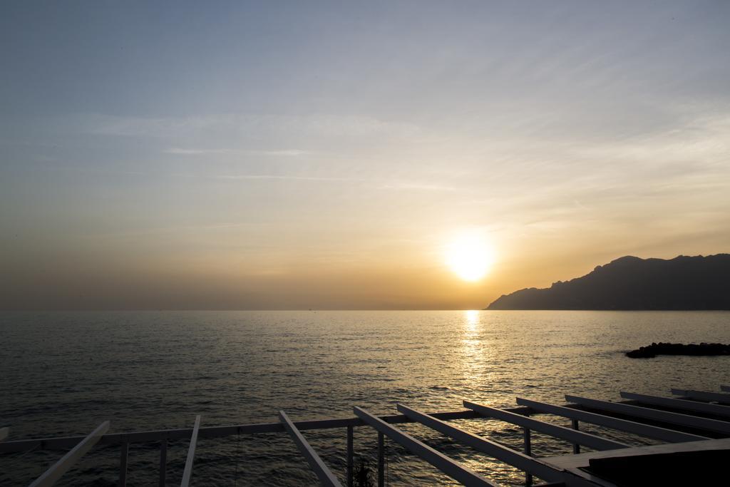 Hotel Centro Congressi Polo Nautico ساليرنو المظهر الخارجي الصورة